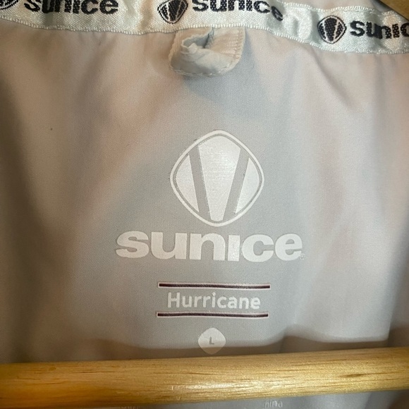 Sunice Hurricane Gore Tex Weatherproof Jacket - Picture 2 of 7
